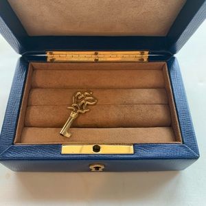 Mark Cross Small Blue leather ring/jewelry box